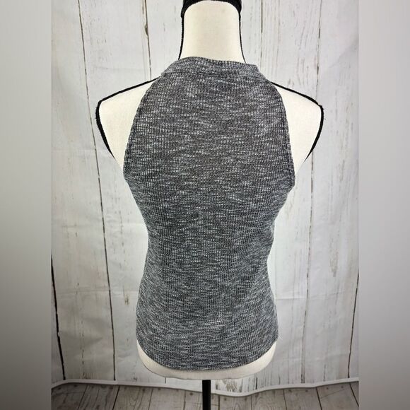 ‼️final must bundle‼️ Top Shop Tall Gray Sleeveless Women's Top Grey - Picture 2 of 6